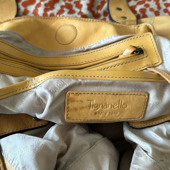 TIGNANELLO Caramel Colored Satchel tote style bag - Picture 5 of 6